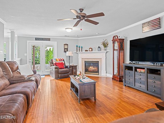 5th image of 7113 Highland Creek Ln