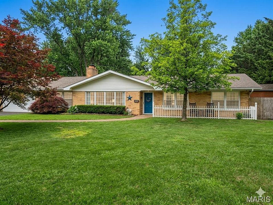 1st image of 4205 S Park Dr