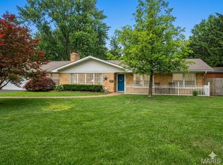 4205 S Park Dr, Belleville, IL 62226