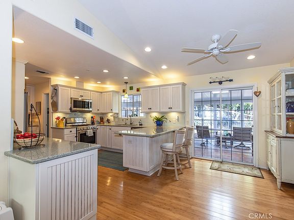 3rd image of 13700 Santa Lucia Rd