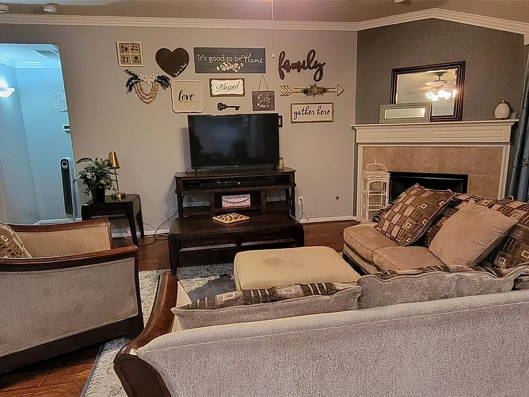 12314 Brentleywood Ln — Photo 4