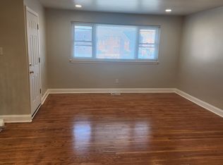521 Donna Cir APT B, Broomall, PA 19008