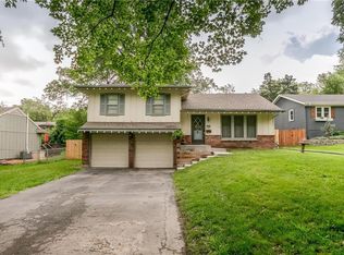 5013 Outlook St, Mission, KS 66202