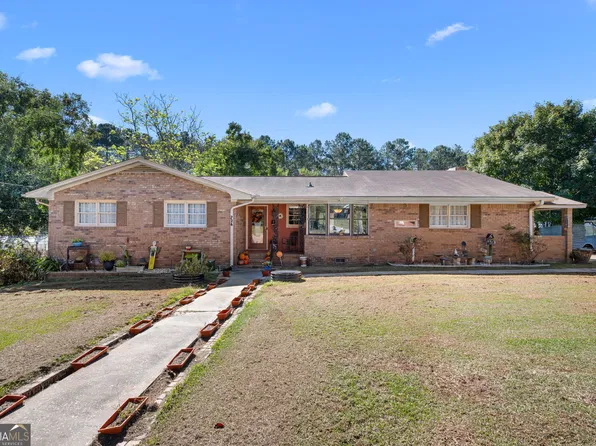 226 Fay St, Jackson, GA 30233