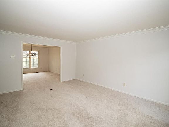 5th image of 10373 Giverny Blvd