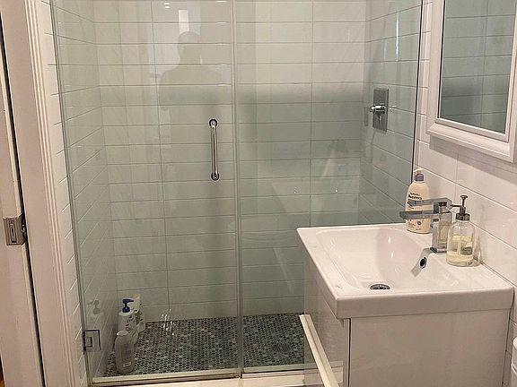 4th image of 3060 44th St APT 2L