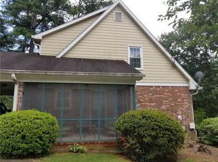 2860 Brackenwood Dr, Snellville, GA 30039