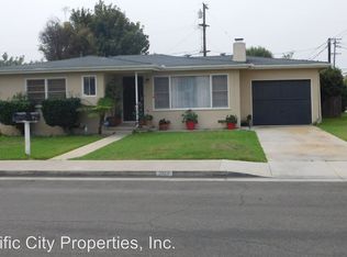 203 Palmer St #B, Costa Mesa, CA 92627