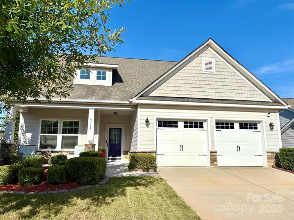 2715 Watergarden St, York, SC 29745