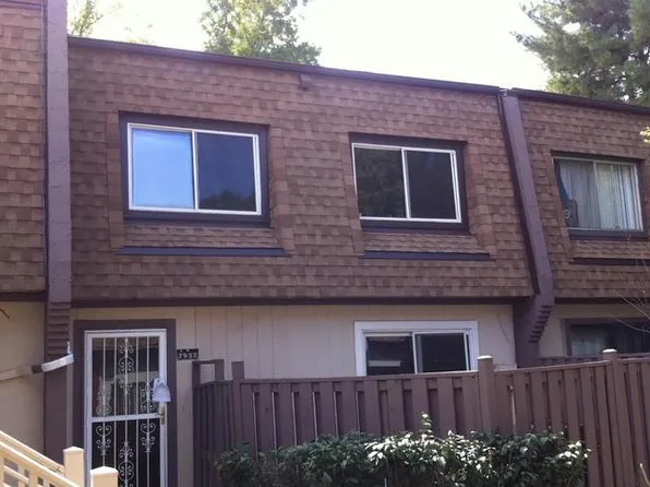 7932 Sausalito Pl #26C, Alexandria, VA 22309