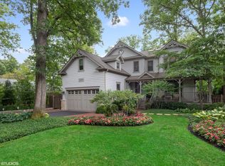 1571 Sherwood Rd, Highland Park, IL 60035