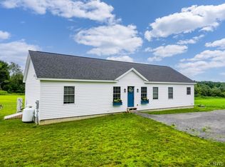 276 Russia Rd, Poland, NY 13431