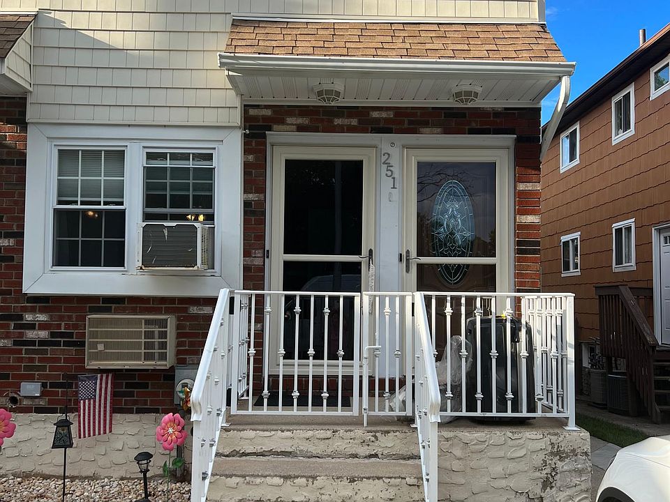 1st image of 251 Corona Ave