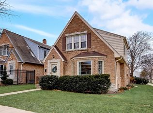 3403 S 19th St, Milwaukee, WI 53215