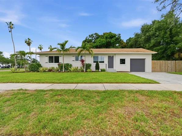 1401 49th St N, Saint Petersburg, FL 33710