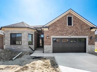 55127 Saint Paul Rd, Macomb, MI 48042