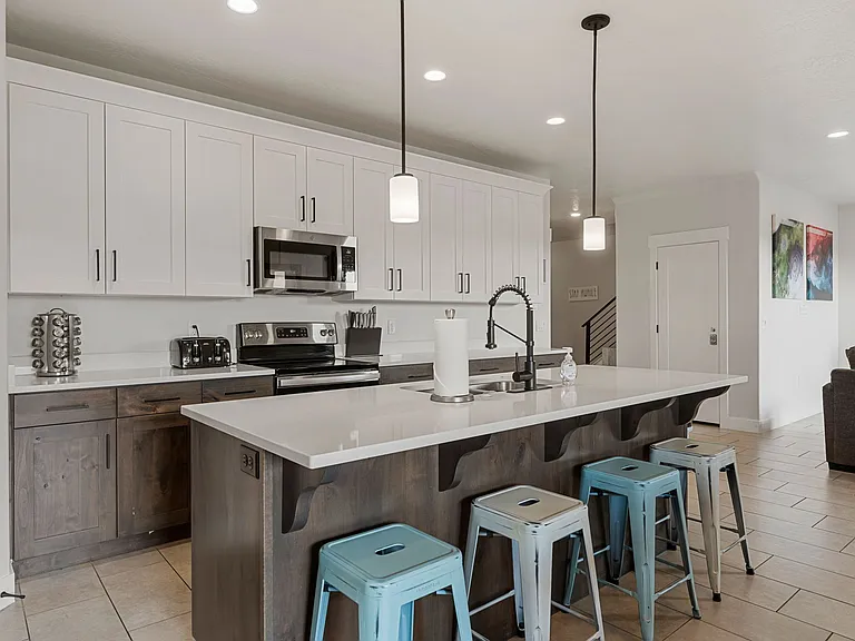 466 N Ventura Ln #47 — Photo 11