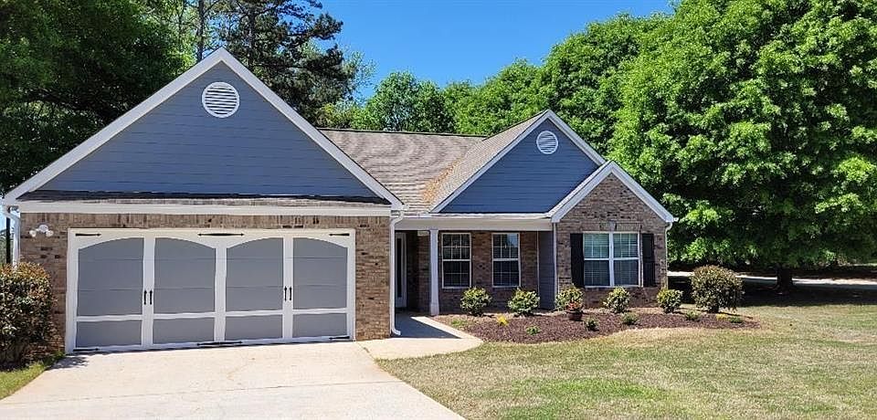 1st image of 310 Andrew Ridge Dr