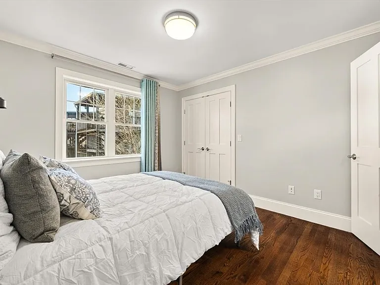 20 Dalby St #20 — Photo 23