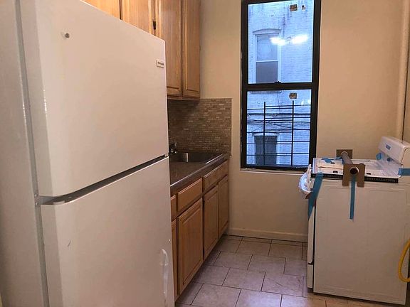 2nd image of 387 Eastern Pkwy #1C3
