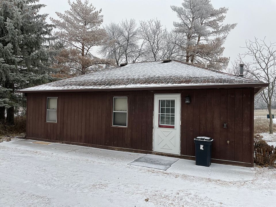 South facing front entrance.