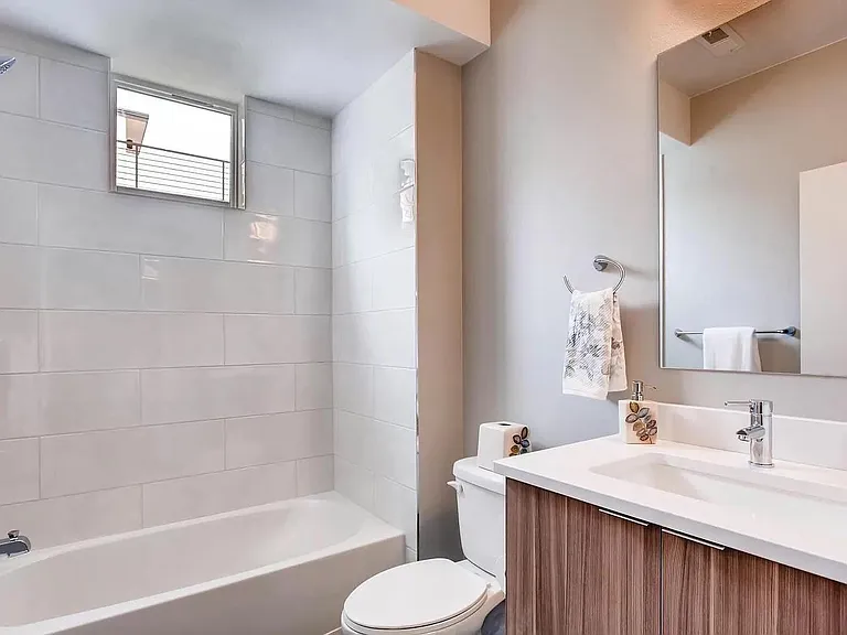 3268 W Conejos Pl — Photo 4