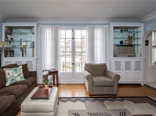 12 Brooklands APT 2L, Bronxville, NY 10708