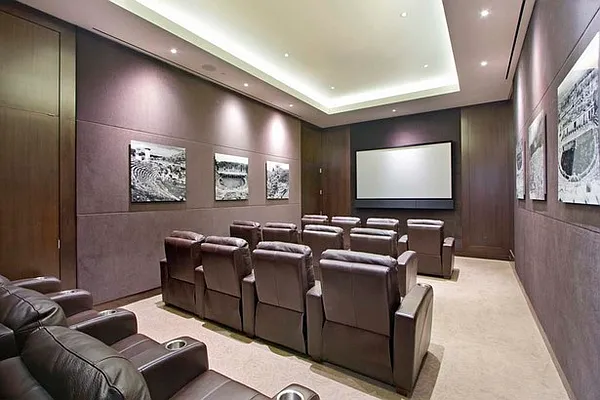 Rented by BLU Real Estate | media 2