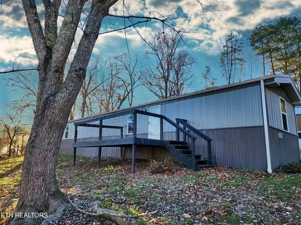 374 Coolidge Rd, La Follette, TN 37766