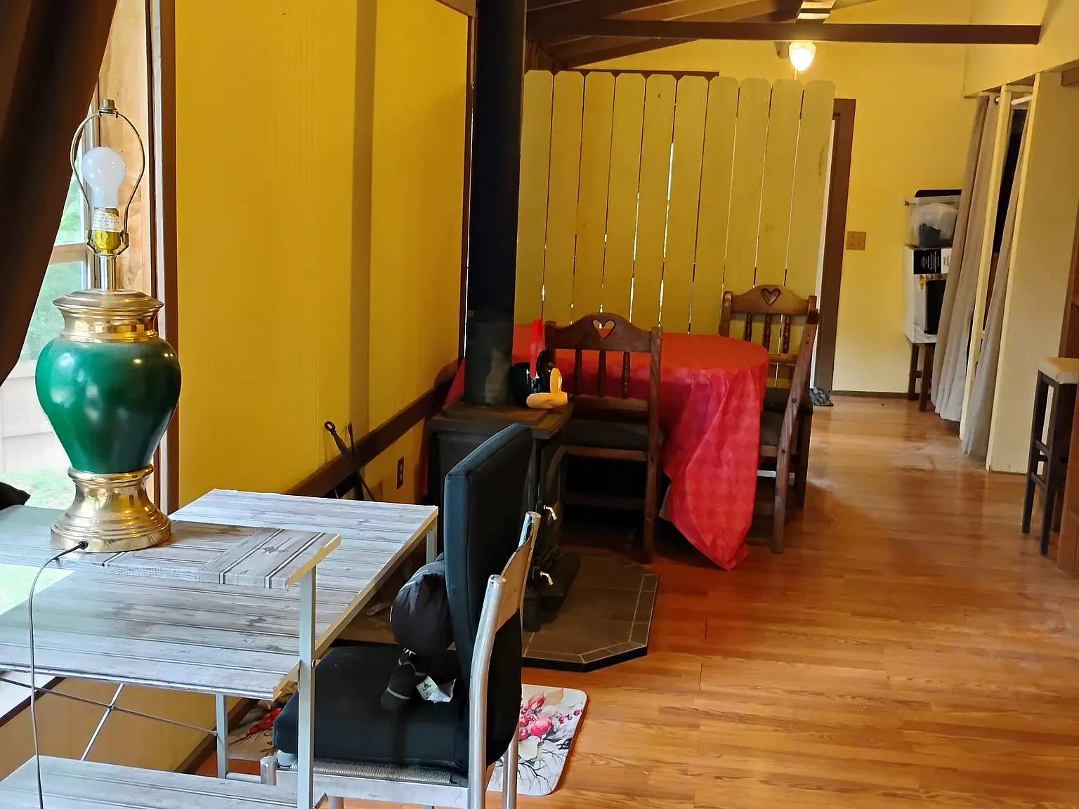 2 bed, 768 sqft, $1,000 — Photo 3