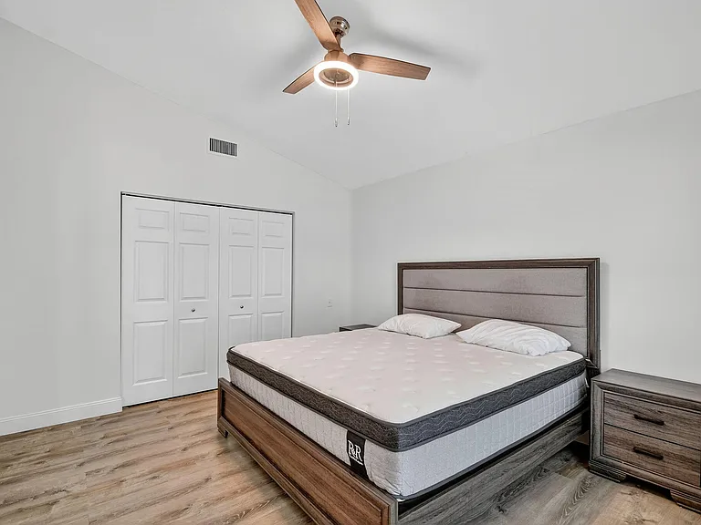 1891 Oak Berry Cir — Photo 21