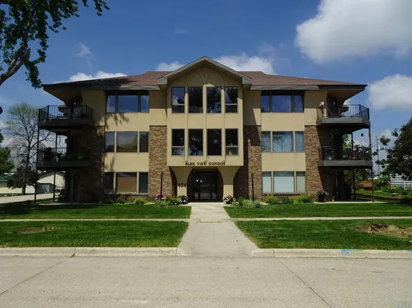 424 4th Ave APT 5, Sheldon, IA 51201
