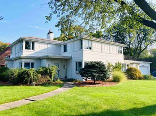 2319 Nurmi Dr, Bay City, MI 48708