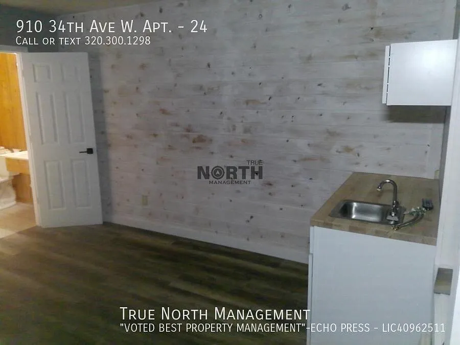 Studio, $825 — Photo 2