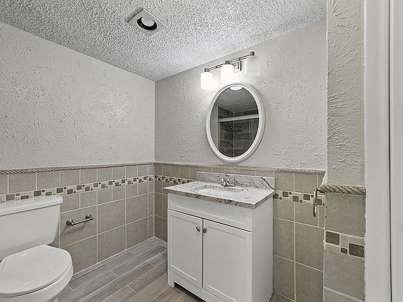 4th image of 5330 Daytona Dr #18107436