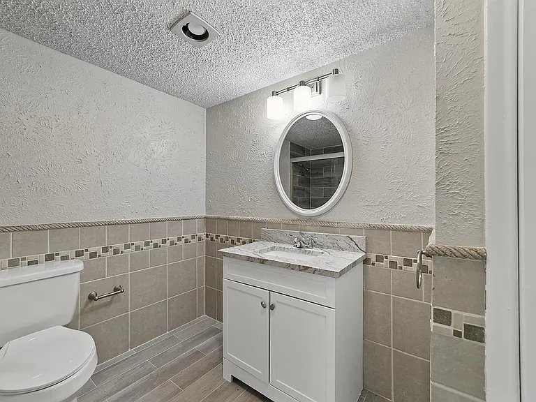 5330 Daytona Dr — Photo 20