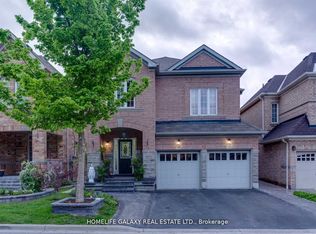 19 Warburton Dr, Ajax, ON L1T 0K6