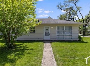 2915 Ridge Ave, Rockford, IL 61103