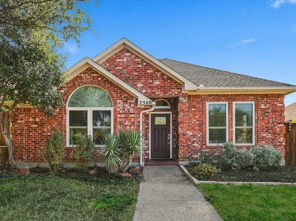 2540 Plumdale Dr, Carrollton, TX 75006