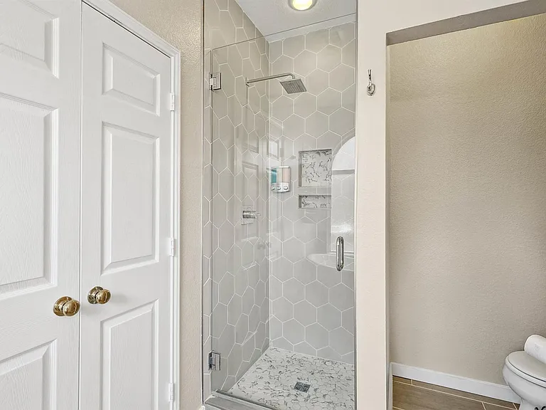746 River Oak Way — Photo 22