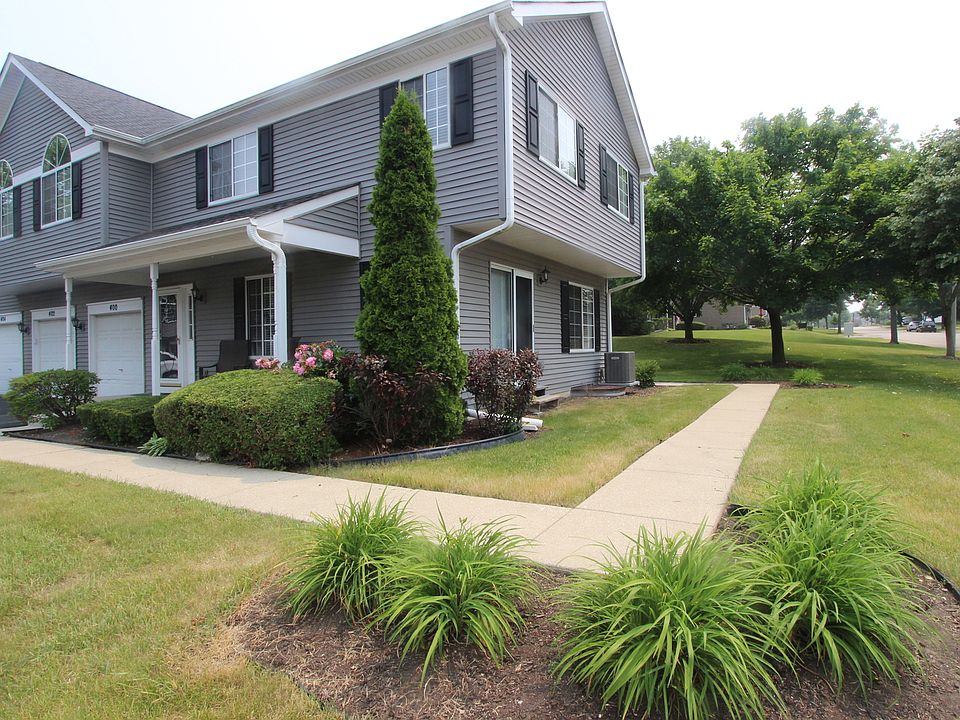 1st image of 400 Village Creek Dr #400