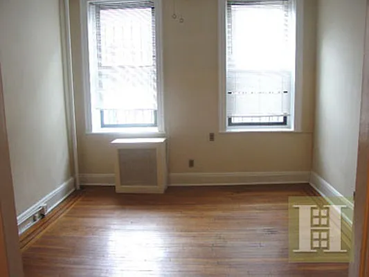 Rented by Halstead Real Estate | media 15
