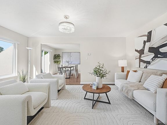 4th image of 701 N Rengstorff Ave APT 7