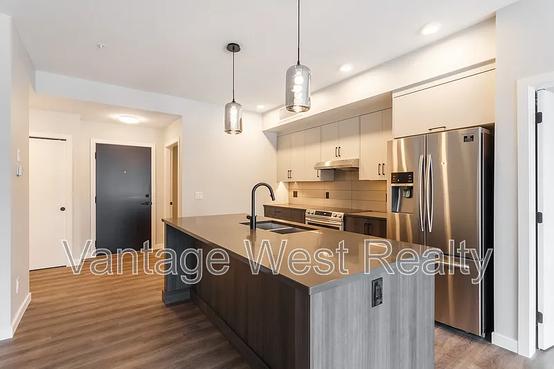 2 bed, 2.0 bath, 1071 sqft, $2,450 — Photo 2