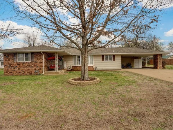 502 S Cherry Street, Stockton, MO 65785