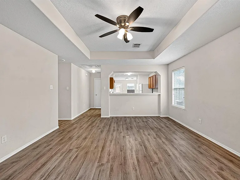 19119 Yaupon Ranch Dr — Photo 12