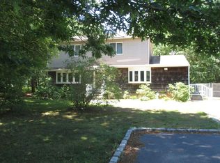44 Pine St, Port Jefferson Station, NY 11776