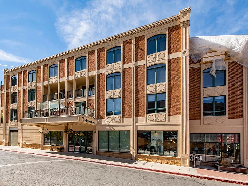 1st image of 751 Main St #205
