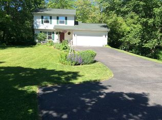 730 S Main St, Poynette, WI 53955