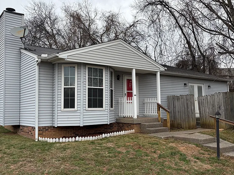 808 Patio Ct #808 — Photo 2